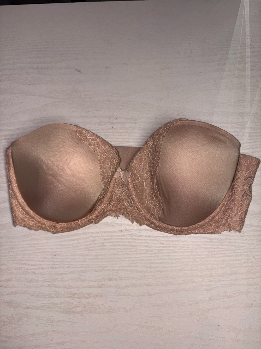 Victoria Secret Strapless Lace-Trim Bra - Nude